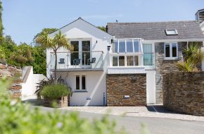 Exterior of Puffin, self catering cottage in Rock, Cornwall